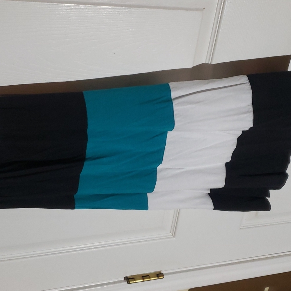 Element Dress - Picture 3 of 6